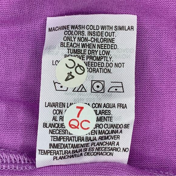 Disney Frozen II NWOT Tshirt Raglan Long Sleeve Purple/Gray Crewneck Fearless - Picture 9 of 9